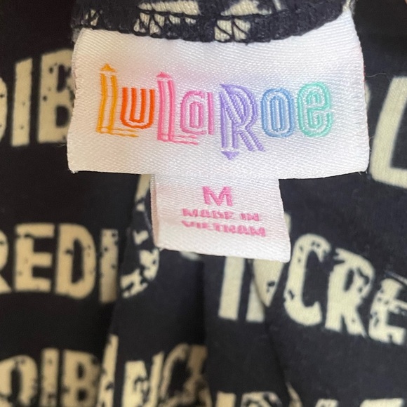 Lularoe Disney Irma Tunic Shirt The Incredibles Amazing Print Size Medium - Picture 4 of 5